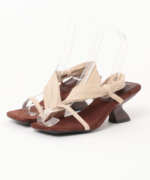 LAULEN(ローレン)の「twist asymmetric heel mules /ツイストアシンメトリーヒールミュール(サンダル・レディース・ブラウン/ベージュ/ブラック・23cm/24cm/25cm)」の15枚目の写真