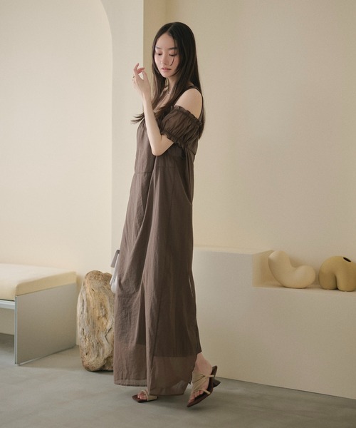 LAULEN(ローレン)の「twist asymmetric heel mules /ツイストアシンメトリーヒールミュール(サンダル・レディース・ブラウン/ベージュ/ブラック・23cm/24cm/25cm)」の13枚目の写真
