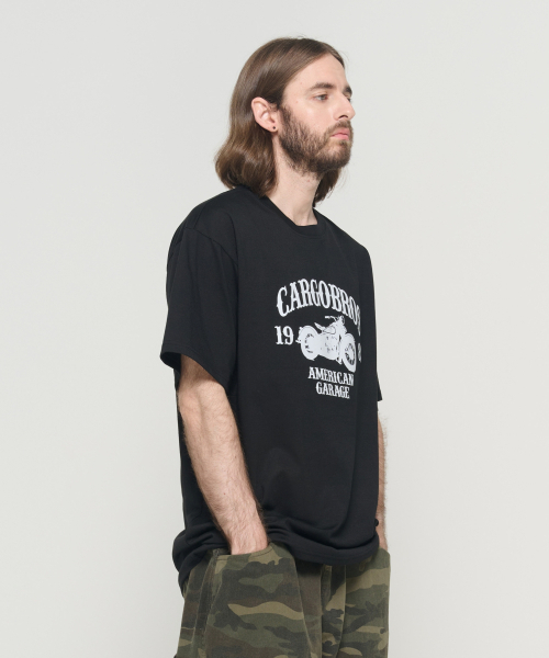 CARGOBROS（カーゴブロス）の「CB 1985 バイクグラフィック半袖Tシャツ (ブラック)（Tシャツ/カットソー・メンズ・その他・2XL/SMALL/MEDIUM/LARGE/X-LARGE）」の8枚目の写真