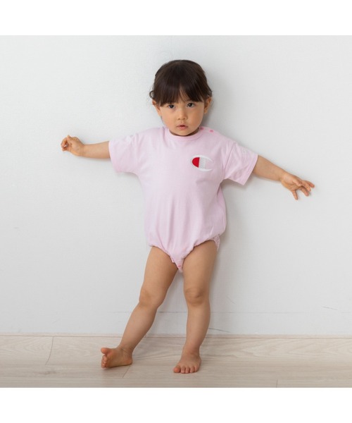 Champion(チャンピオン)の「【5/22(金)発売】Champion チャンピオン 半袖ダルマロンパース(ロンパース・キッズ・ネイビー/ピンク/パープル/グリーン/レッド・70-80cm)」の4枚目の写真