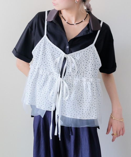 DOLLUPOOPS(ドールアップウップス)の「Floral Thermal Ribbon Camisole(フラワーサーマルリボンキャミソール)(キャミソール・レディース・グレー/ブラック/オフホワイト・FREE)」の1枚目の写真