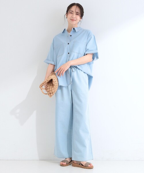 SHOO・LA・RUE（シューラルー）の「【セットアップ可/S-LL】ライトオンスデニム 5分袖シャツ（シャツ/ブラウス・レディース・ブラック/ライトブルー/ネイビー・01/02/03/04）」の22枚目の写真