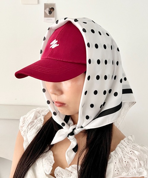 wears（ウェアーズ）の「８色展開 フロントワンポイントロゴキャップ ベースボールキャップ（キャップ・レディース・ベージュ/グレー/グリーン/ブラック/ホワイト/アイボリー/レッド/ブラウン・FREE）」の8枚目の写真