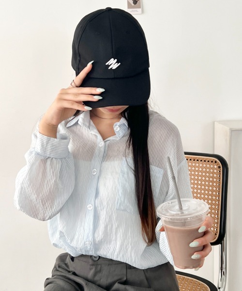 wears（ウェアーズ）の「８色展開 フロントワンポイントロゴキャップ ベースボールキャップ（キャップ・レディース・ベージュ/グレー/グリーン/ブラック/ホワイト/アイボリー/レッド/ブラウン・FREE）」の3枚目の写真