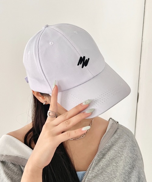 wears（ウェアーズ）の「８色展開 フロントワンポイントロゴキャップ ベースボールキャップ（キャップ・レディース・ベージュ/グレー/グリーン/ブラック/ホワイト/アイボリー/レッド/ブラウン・FREE）」の13枚目の写真