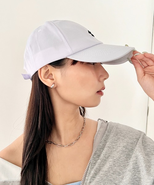 wears（ウェアーズ）の「８色展開 フロントワンポイントロゴキャップ ベースボールキャップ（キャップ・レディース・ベージュ/グレー/グリーン/ブラック/ホワイト/アイボリー/レッド/ブラウン・FREE）」の16枚目の写真