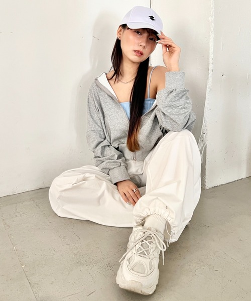 wears（ウェアーズ）の「８色展開 フロントワンポイントロゴキャップ ベースボールキャップ（キャップ・レディース・ベージュ/グレー/グリーン/ブラック/ホワイト/アイボリー/レッド/ブラウン・FREE）」の20枚目の写真