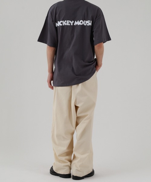 MICKEY MOUSE(ミッキーマウス)の「MICKEY MOUSE ミッキーBIG T 半袖(Tシャツ/カットソー・メンズ・チャコールグレー/ベージュ/ダークグリーン/ホワイト系その他/杢グレー/オフホワイト/ネイビー/チャコール・M/XL/L)」の18枚目の写真