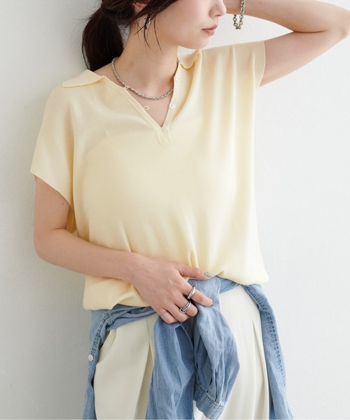 LARUTA（ラルータ）の「【LARUTA】ボタン付きスキッパープルオーバー（ニット/セーター・レディース・オフホワイト/ブラウン/ネイビー・FREE）」の4枚目の写真