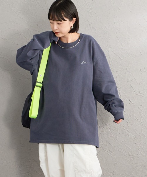 Manhattan Portage（マンハッタンポーテージ）の「[MANHATTAN PORTAGE/マンハッタンポーテージ] 別注 ピグメント染め 手描き風ロゴ刺繍ロングスリーブTシャツ（Tシャツ/カットソー・レディース・チャコール/グレー/アイボリー・XL/M/L/S）」の13枚目の写真