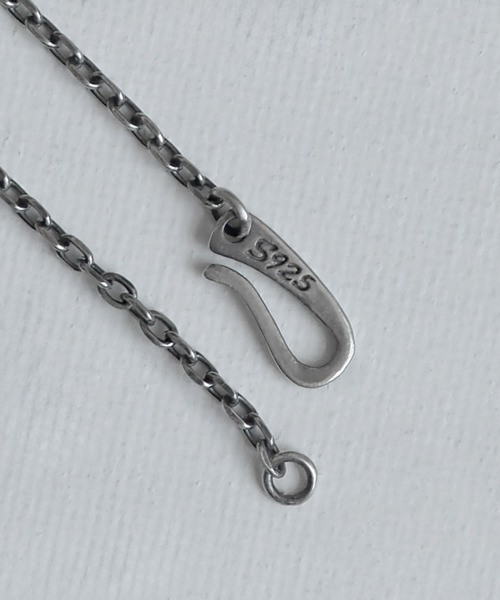 SBG(エスビー)の「インフルエンサー みずきち × SBG ウェーブフックネックレス Silver925(ネックレス・メンズ・シルバー・FREE)」の7枚目の写真