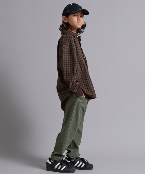 PAIRMANON STREET（ペアマノンストリート）の「【90-160cm】アソート 柄 長袖 シャツ 【PAIRMANON STREET】（シャツ/ブラウス・キッズ・ブラウン/ブルー/ベージュ/ネイビー/ブラック・160/150/130/140/110/120/100/90）」の12枚目の写真