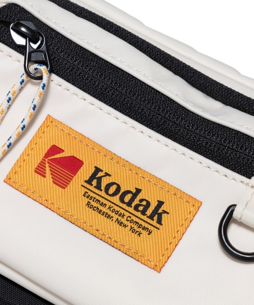 KODAK（コダック）の「コダックアパレル  Essential Square Mini Cross Bag 2.0（ショルダーバッグ・メンズ・ブラック・ﾌﾘ-）」の5枚目の写真