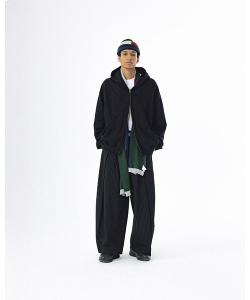 ANGLAN(アングラン)の「Big Applique Hood Zip-Up - Black(パーカー・メンズ・その他・2/1)」の3枚目の写真