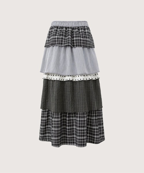 les fees love filles(レフェラブフィユ)の「Patchwork Check Tiered Ruffle Long Skirt(スカート・レディース・ブラック・LARGE/MEDIUM/SMALL)」の2枚目の写真