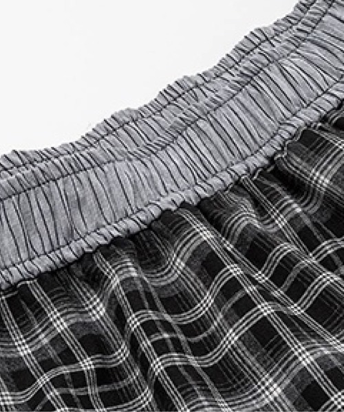 les fees love filles(レフェラブフィユ)の「Patchwork Check Tiered Ruffle Long Skirt(スカート・レディース・ブラック・LARGE/MEDIUM/SMALL)」の3枚目の写真
