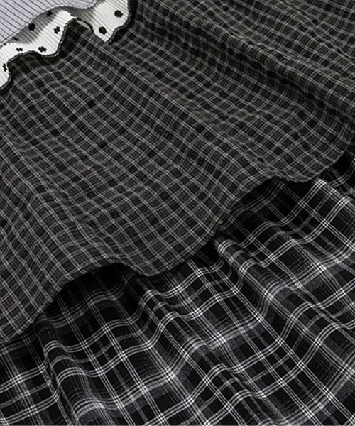 les fees love filles(レフェラブフィユ)の「Patchwork Check Tiered Ruffle Long Skirt(スカート・レディース・ブラック・LARGE/MEDIUM/SMALL)」の6枚目の写真