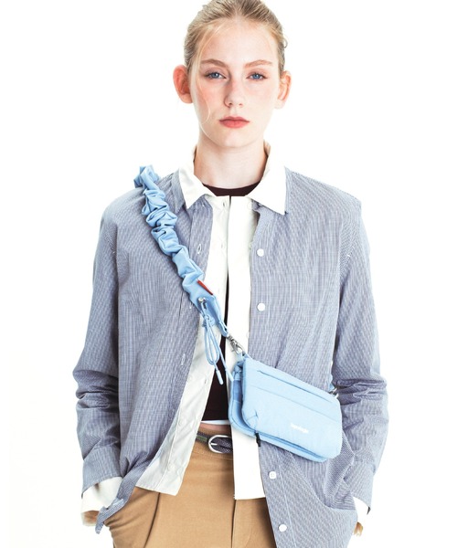 Topologie（トポロジー）の「Phone Sacoche 90（フォンサコッシュ90）（ショルダーバッグ・レディース・ライトブルー・ONE SIZE）」の5枚目の写真