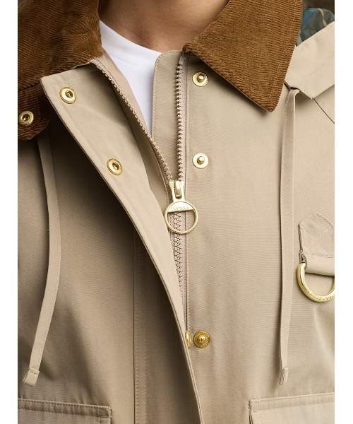 Barbour(バブアー)の「Terrington シャワープルーフジャケット(レディース)(ブルゾン・レディース・ネイビー/ベージュ/オリーブ・8/10)」の8枚目の写真