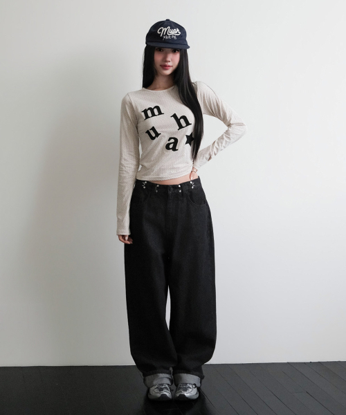 muahmuah（ムーアムーア）の「ドットパッチロゴ 長袖Tシャツ [オートミール]（Tシャツ/カットソー・レディース・その他・FREE）」の9枚目の写真