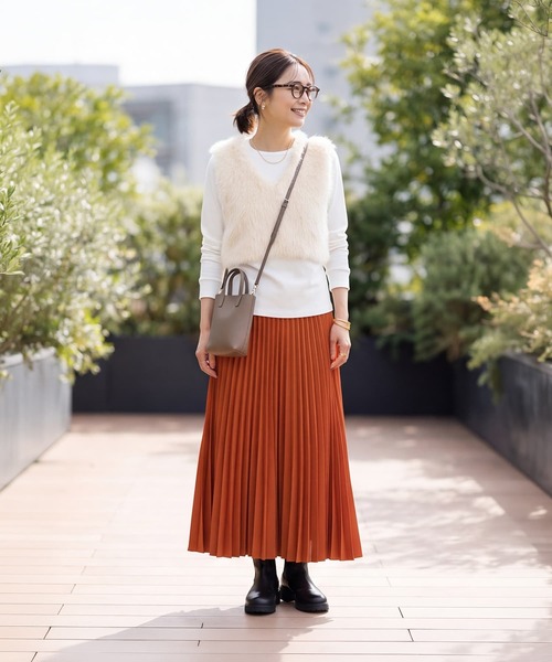 STYLE DELI(スタイルデリ)の「【なめらかゴムウエスト】ジョーゼット生地プリーツスカート(スカート・レディース・オレンジ/ブラック/ホワイト/ブラウン系その他・01/02)」の19枚目の写真