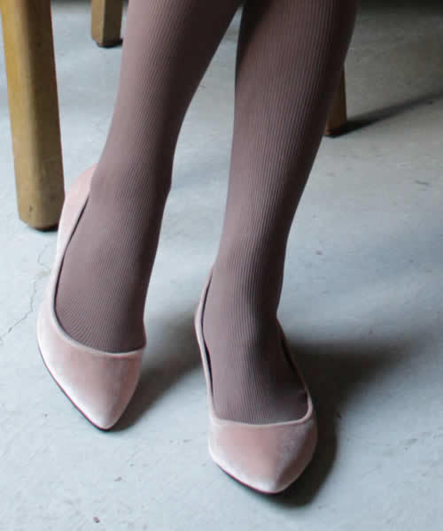 SESTO（セスト）の「ポインテッドトゥローヒールパンプス（パンプス・レディース・ピンク系その他/ブルー系その他/パイソン/グレー/グレー系その他/ブラック系その他/グレー系その他2/ネイビー/ピンク/レッド系その他/レオパード/ブラック・3L/M/S/SS/L/LL）」の10枚目の写真