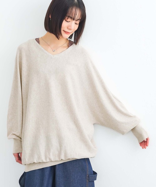osharewalker(オシャレウォーカー)の「ドルマンVネック綿ニット(ニット/セーター・レディース・アイボリー/ブラック/カーキ/ネイビー/ロイヤルブルー/レッド/グリーン/チャコールグレー/ターメリック/マジェンタ/ベージュ/グレー系その他/ブルー系その他/ワインレッド/ダークブルー/杢グレー/コーラルピンク/テラコッタ/ブラウン/イエロー/ラベンダー/グレイッシュブルー/ベージュ系・FREE)」の9枚目の写真