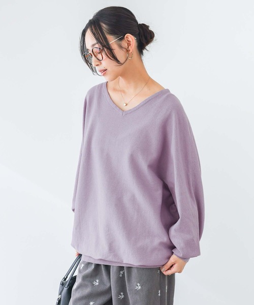 osharewalker(オシャレウォーカー)の「ドルマンVネック綿ニット(ニット/セーター・レディース・アイボリー/ブラック/カーキ/ネイビー/ロイヤルブルー/レッド/グリーン/チャコールグレー/ターメリック/マジェンタ/ベージュ/グレー系その他/ブルー系その他/ワインレッド/ダークブルー/杢グレー/コーラルピンク/テラコッタ/ブラウン/イエロー/ラベンダー/グレイッシュブルー/ベージュ系・FREE)」の17枚目の写真