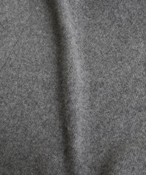 FIGARO Paris（フィガロパリ）の「ジーロンラム オフショルプルオーバー◆（ニット/セーター・レディース・アイボリー/グレー・FREE）」の12枚目の写真