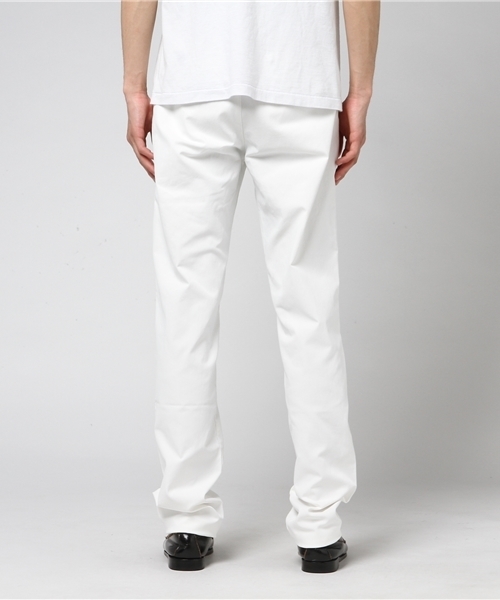 BLACK LABEL CRESTBRIDGE（ブラックレーベル・クレストブリッジ）の「コンフォートツイル ツータックパンツ（その他パンツ・メンズ・オフホワイト/ネイビー・76/82）」の4枚目の写真