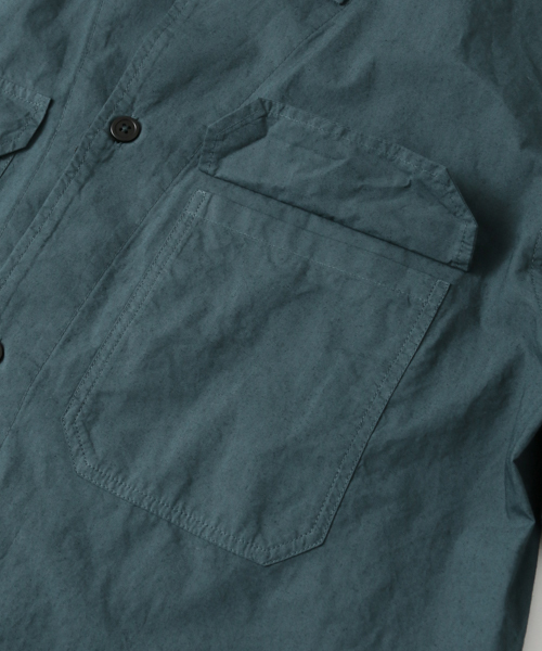 MHL.（エムエイチエル）の「【TVドラマ着用】MHL.×UR  別注C/L POPLIN SHT（シャツ/ブラウス・メンズ・ブルー/カーキ・MEDIUM/LARGE）」の15枚目の写真