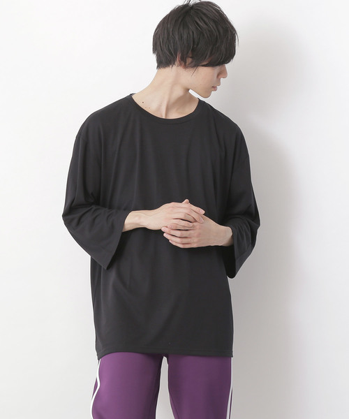 MONO-MART（モノマート）の「ビッグシルエットドロップショルダー ビッグシルエット とろみカットソー（Tシャツ/カットソー・メンズ・ホワイト/レッド/ブラック/ベージュ/ネイビー/グレー/ブルーグリーン/スモークピンク/ピンク/グレー系その他/オリーブ/チャコール/ベージュ系その他/レッド系その他/ホワイト系その他/ブラック系その他/ターコイズブルー/グレー系その他2/ブルー系その他/ピンク系その他/ベージュ系その他3/グレー系その他3/ブラック系その他2/ホワイト系その他2/ブラウン系その他/パープル系その他/ライトブルー/イエロー/サックスブルー/オレンジ/ブラウン/グリーン/ブラック系その他3/オフホワイト/ダークネイビー・FREE/フリー/ONE SIZE）」の5枚目の写真