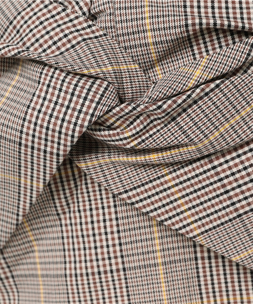 LOWRYS FARM（ローリーズファーム）の「チェックネジリビスチェ　766124 （その他トップス・レディース・グレー/ブラウン・FREE）」の7枚目の写真