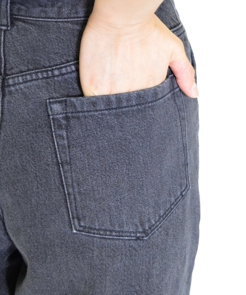 liflattie ships（リフラティ シップス）の「liflattie ships:ブラック デニム ワイドパンツ ◇（デニムパンツ・レディース・ブラック・MEDIUM/SMALL/LARGE）」の9枚目の写真