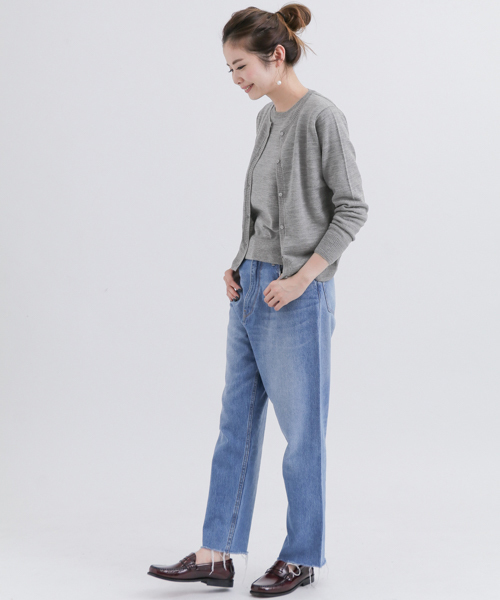 URBAN RESEARCH Sonny Label（アーバンリサーチサニーレーベル）の「ウォッシャブルウールクルーネックカーディガン（カーディガン/ボレロ・レディース・ブラック/ブラウン/グレー/オフホワイト・FREE）」の10枚目の写真