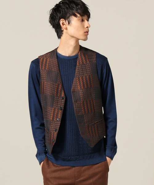 EDIFICE（エディフィス）の「◇米沢ジャガード グレンチェックベスト（ブルゾン・メンズ・ネイビー/オレンジ・44/46/48）」の2枚目の写真