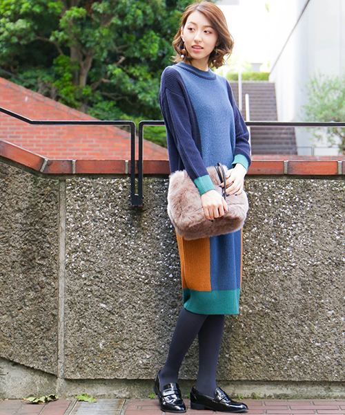 N.(N. Natural Beauty Basic)(エヌエヌナチュラルビューティーベーシック)の「カラーブロックニットワンピース(ワンピース・レディース・レッド/ブルー・MEDIUM)」の21枚目の写真