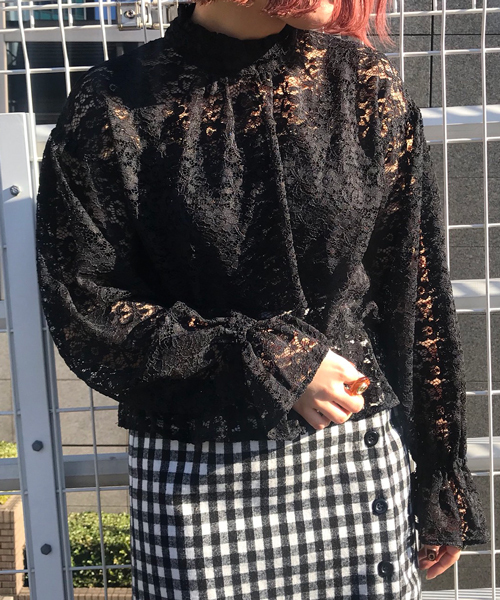 apres jour（アプレジュール）の「アソート柄スタンドフリル【ZOZOTOWN限定アイテム】（シャツ/ブラウス・レディース・ホワイト/ブラック/オフホワイト/イエロー・フリー）」の4枚目の写真