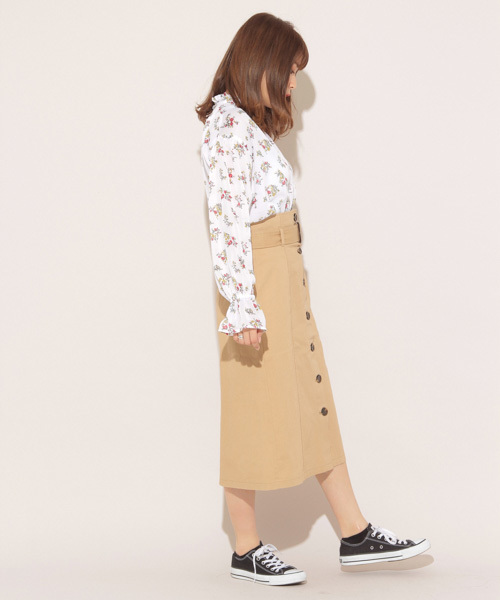 apres jour（アプレジュール）の「アソート柄スタンドフリル【ZOZOTOWN限定アイテム】（シャツ/ブラウス・レディース・ホワイト/ブラック/オフホワイト/イエロー・フリー）」の5枚目の写真