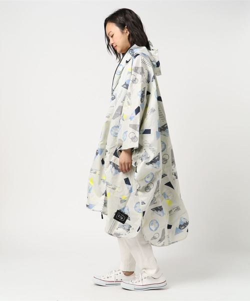 KiU（キウ）の「【KIU/キウ】新柄レインポンチョ / LAKOLE（レインコート/ポンチョ・レディース・その他2/その他4/その他3/その他1/その他5/その他6/その他7・FREE）」の8枚目の写真