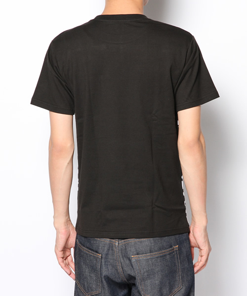 A BATHING APE（アベイシングエイプ）の「PLAYBOY POCKET（Tシャツ/カットソー・メンズ・ブラック・MEDIUM/SMALL/XX-LARGE/LARGE/X-LARGE）」の4枚目の写真