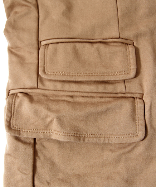 BEAMS PLUS（ビームスプラス）の「□dip / コットンストレッチ 3ボタンジャケット（テーラードジャケット・メンズ・ベージュ/ネイビー・SMALL/MEDIUM/LARGE）」の7枚目の写真