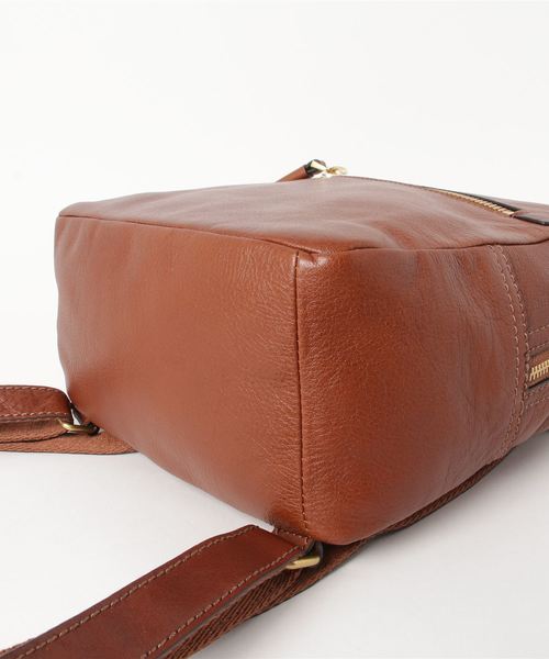 FOSSIL（フォッシル）の「MEGAN MINI BACKPACK　ZB7693（バックパック/リュック・レディース・ブラウン/ブラック/パープル系その他・FREE）」の8枚目の写真
