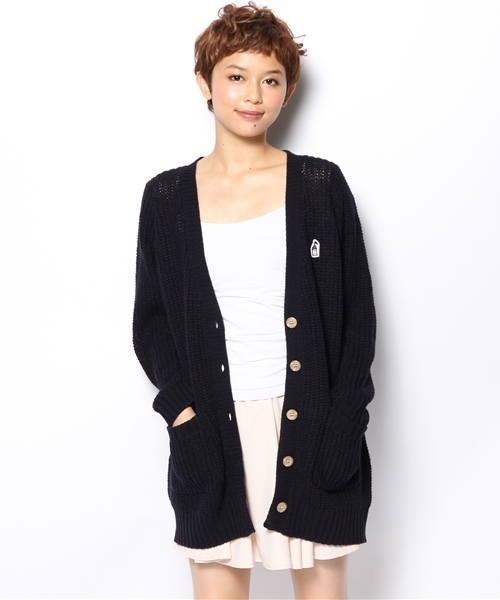 POU DOU DOU（プードゥドゥ）の「ワッペン付き畦編みカーディガン（カーディガン/ボレロ・レディース・キャメル/アイボリー/ネイビー・03）」の7枚目の写真