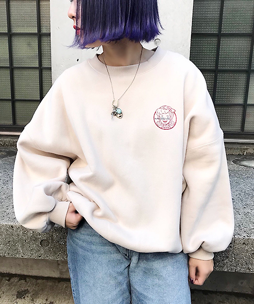 apres jour（アプレジュール）の「アソートレトロプリントスウェット【ZOZOTOWN限定アイテム】（スウェット・レディース・ベージュ/パープル/オフホワイト/ボルドー/ダークブルー/ライトベージュ・フリー）」の11枚目の写真