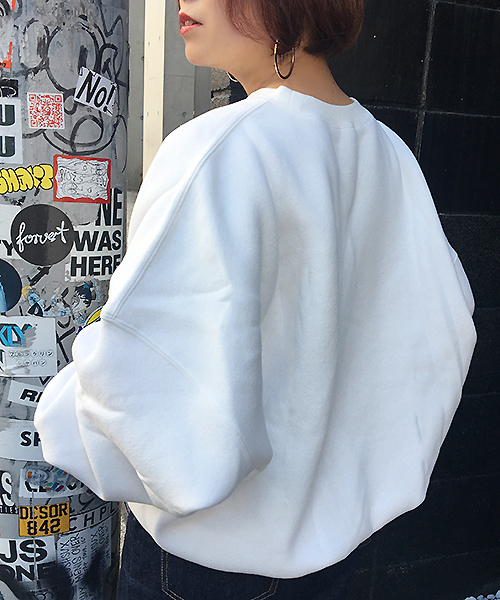 apres jour（アプレジュール）の「アソートレトロプリントスウェット【ZOZOTOWN限定アイテム】（スウェット・レディース・ベージュ/パープル/オフホワイト/ボルドー/ダークブルー/ライトベージュ・フリー）」の16枚目の写真