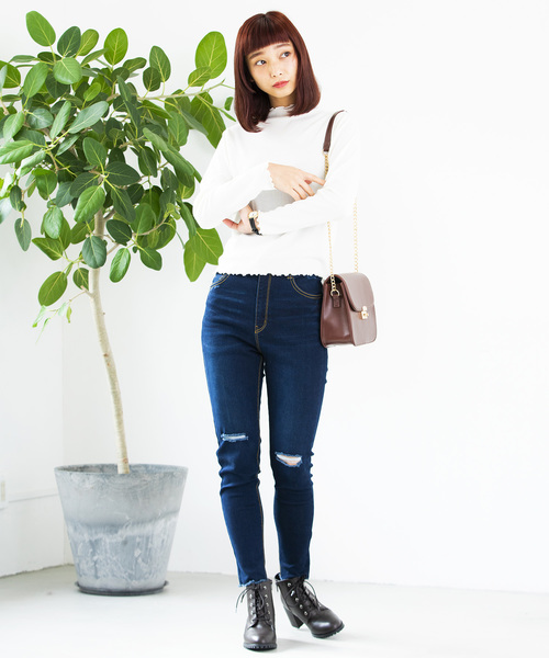 WEGO（ウィゴー）の「WEGO/メロウハイネックTシャツ（Tシャツ/カットソー・レディース・ライトピンク/ブラック/杢グレー/オフホワイト・FREE）」の6枚目の写真