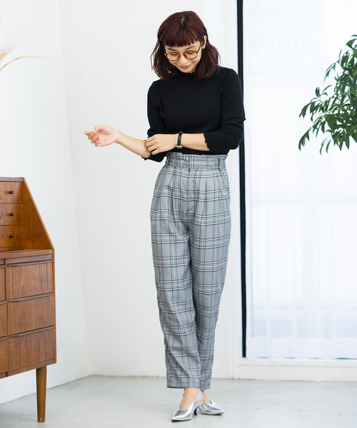 WEGO（ウィゴー）の「WEGO/メロウハイネックTシャツ（Tシャツ/カットソー・レディース・ライトピンク/ブラック/杢グレー/オフホワイト・FREE）」の10枚目の写真