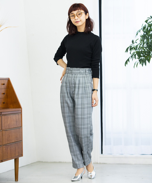 WEGO（ウィゴー）の「WEGO/メロウハイネックTシャツ（Tシャツ/カットソー・レディース・ライトピンク/ブラック/杢グレー/オフホワイト・FREE）」の11枚目の写真