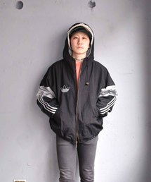 adidas アディダス　リバーシブル　中綿　ナイロンジャケット　us古着 dd69a0415e7140d81fd84b10d34a1c